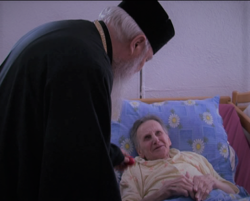 ÎPS Andrei în vizită la Căminul pentru persoane vârstnice „Acoperământul Maicii Domnului” din Turda