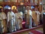 Hramul Bisericii „Înălțarea Sfintei Cruci”, în prezența PS Vasile Someșanul