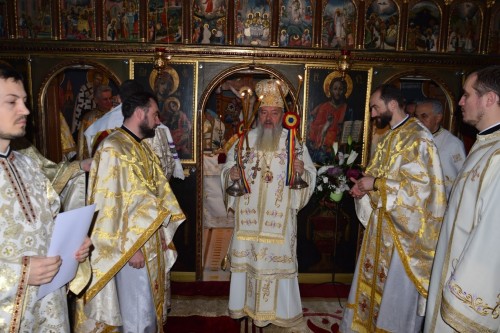 Liturghie arhierească la Biserica „Sfânta Treime” din Cluj, la 220 de ani de la zidirea ei