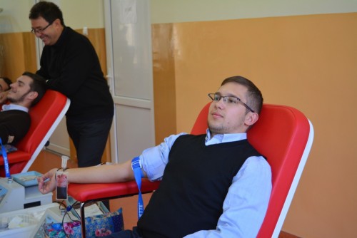 Studenți teologi, implicați în Campania de donare de sânge organizată de UBB Cluj