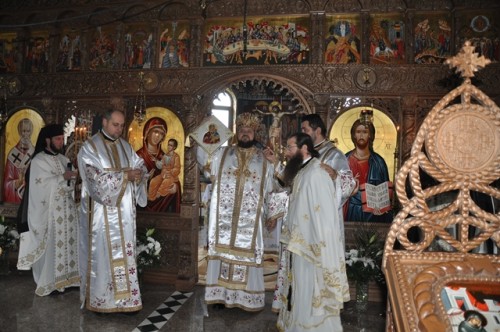 Liturghie Arhierească la Mănăstirea Bobota