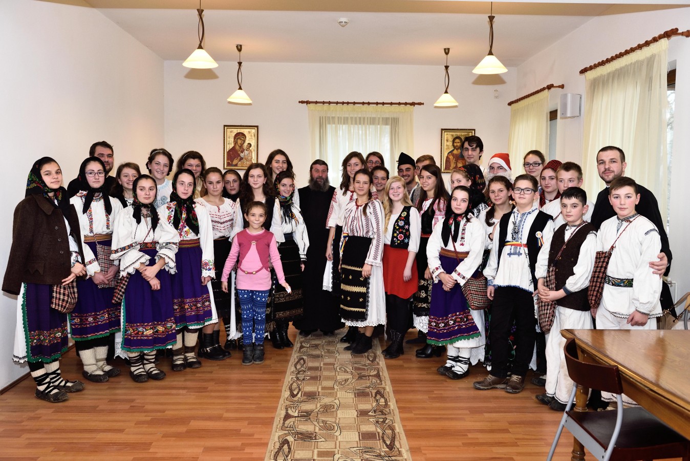 Elevi gherleni calificaţi la Gala festivă a Festivalului  de colinde „Nicolae Ivan”