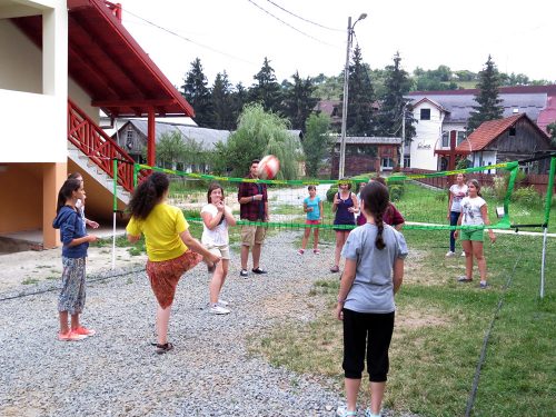 Tabere de vară organizate de asociațiile de tineret din județul Bistrița-Năsăud
