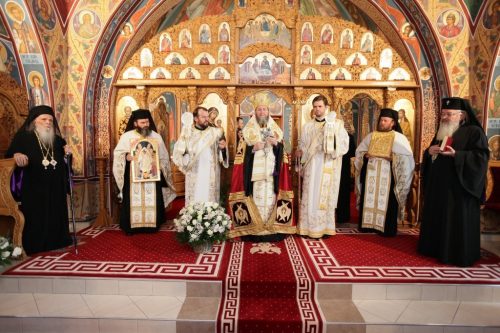 Înaltpreasfinţitul Părinte Justinian Chira, sărbătorit la vârsta de 95 de ani