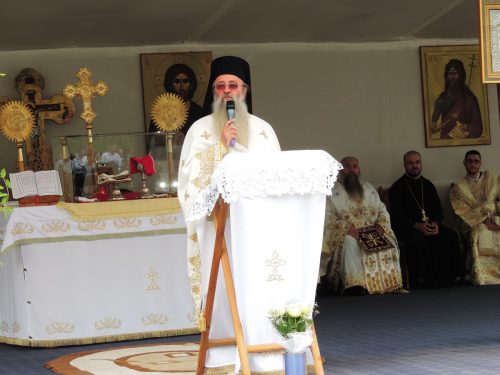 Trei zile de sărbătoare la Mănăstirea Florești în cinstea Sf. Onufrie
