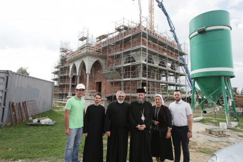 Vizita frățească a Preasfințitul Iustin Sigheteanul în Italia