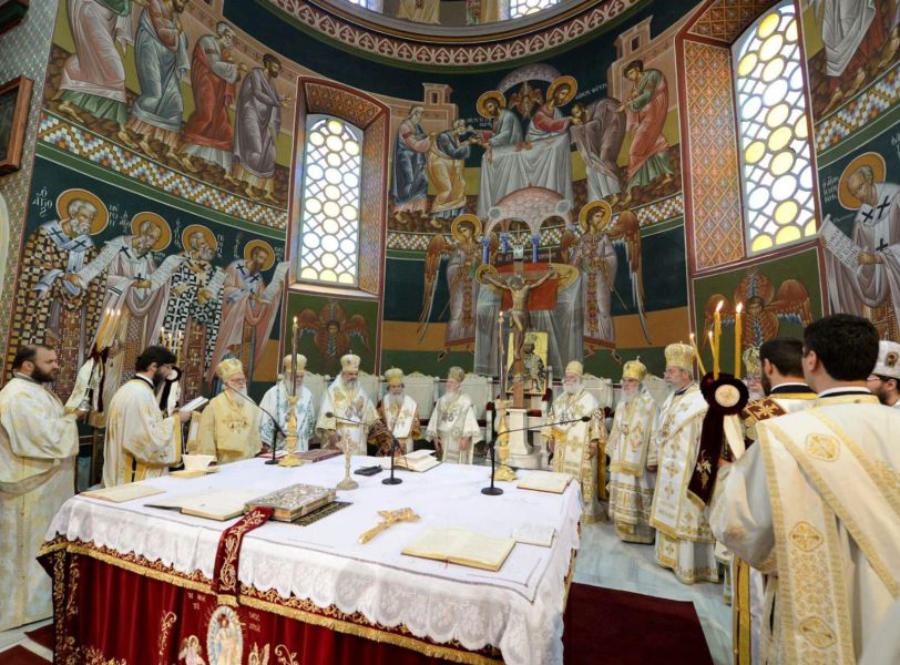 Coliturghisire patriarhală în Duminica Cincizecimii la Catedrala Sfântul Mina din Heraklion