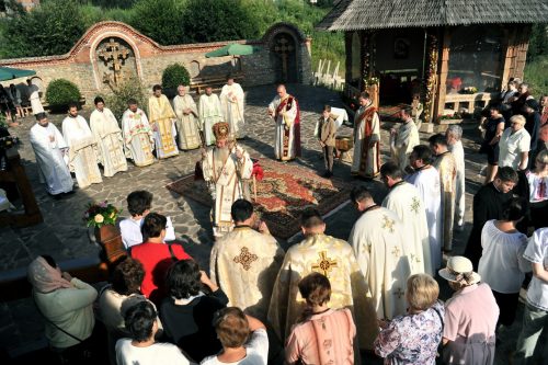 Sărbătoare aleasă la împlinirea unui deceniu, în parohia Cetatea Fetei Florești