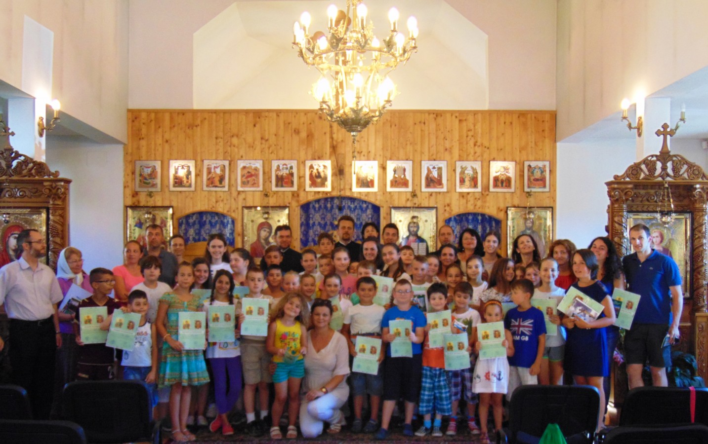 Tradițiile și obiceiurile a patru țări ortodoxe, prezentate copiilor parohiei „Sfântul Dumitru” din Florești