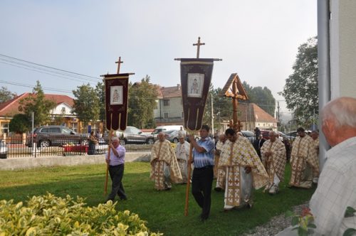 Resfințirea bisericii din Parohia Băbeni