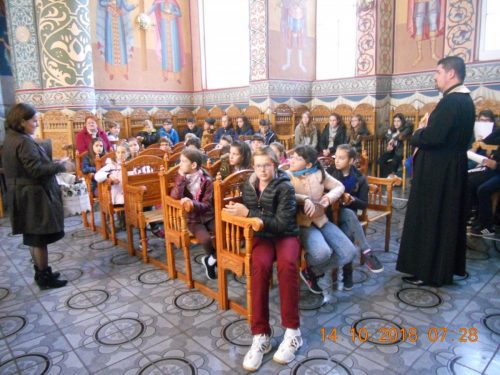 Sfânta Parascheva, iubită și cinstită de elevii clujeni