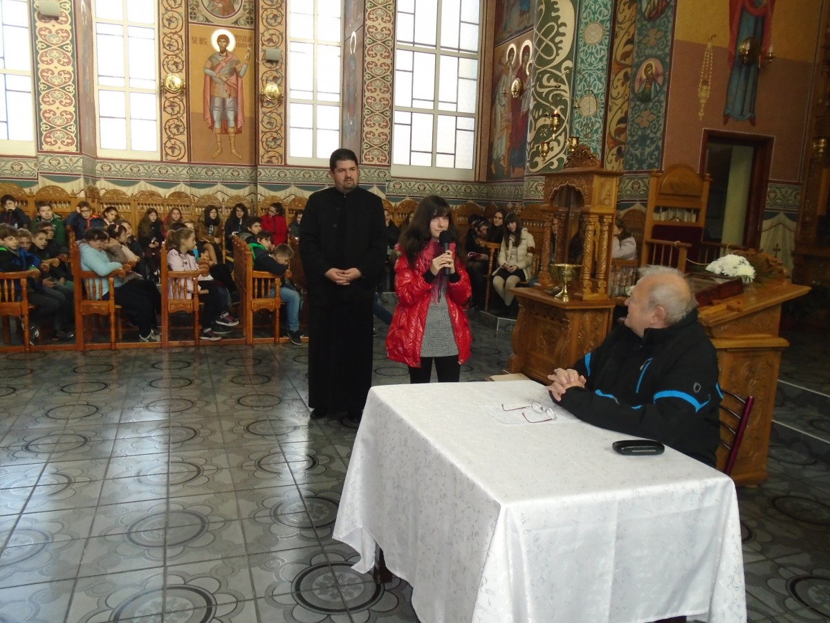 Dialog de suflet în Parohia Ortodoxă „Nașterea Domnului” cu elvi de la Școala ”Constantin Brâncuși”  din Cluj-Napoca