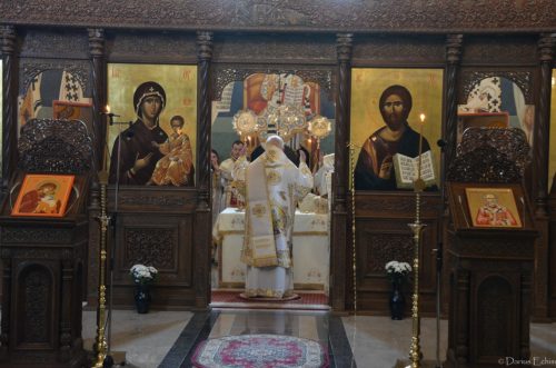Slujire arhierească la hramul capelei Facultății de Teologie Ortodoxă din Cluj-Napoca, ocrotită de Sfântul Nicolae
