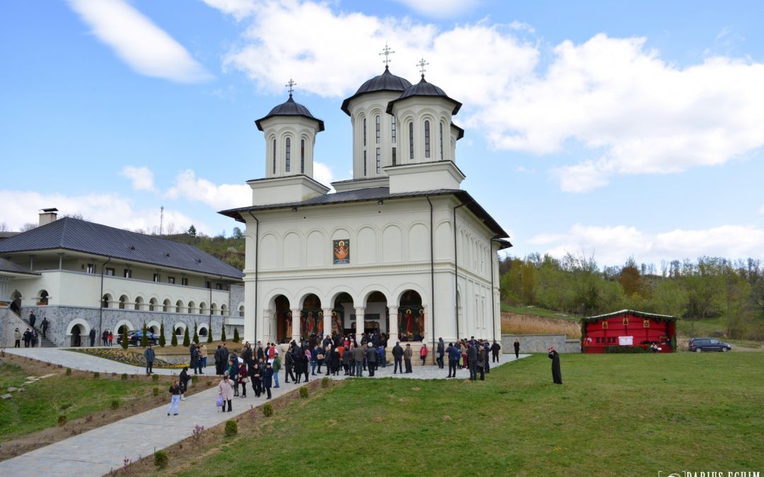 Hramul Mănăstirii de la Salva