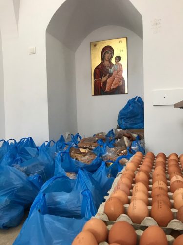 Peste 90 de familii ajutate în prag de Paști, de Asociația „Filantropia Ortodoxă”, filiala Bistrița-Năsăud