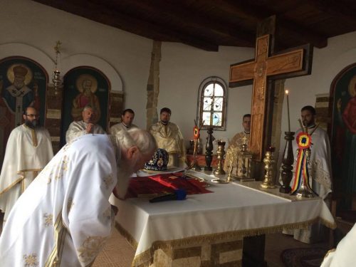 Sfânta Liturghie și Pomenirea Eroilor la Mănăstirea Muntele Rece