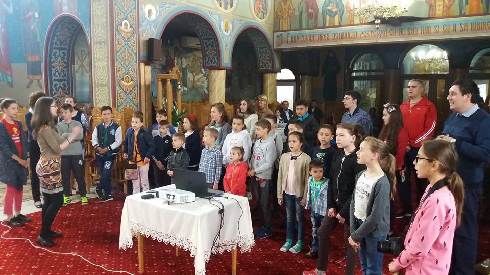 Bucuria de a fi copil – “Uniți în diversitate”, la Parohia Ortodoxă  „Sfânta Treime”  din Bistrița