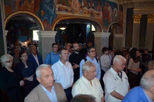 Invitați speciali și mărturisiri emoționante, la Simpozionul dedicat părintelui Florea Mureșanu de la Cluj-Napoca