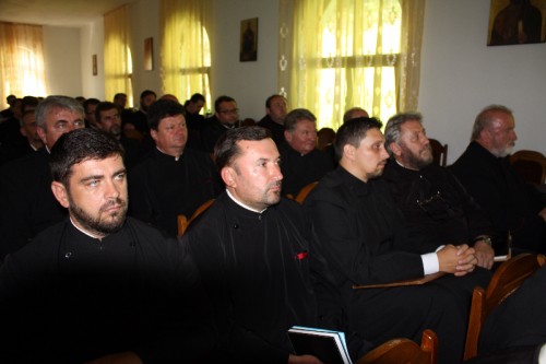 Întrunire a Mitropolitului Andrei cu coordonatorii cercurilor preoțești din Arhiepiscopia Clujului