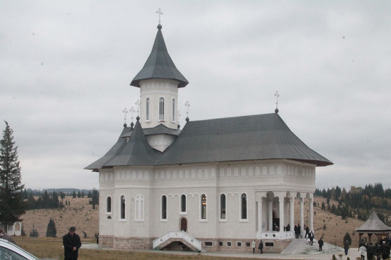 Sfânta Cuvioasă Parascheva, sărbătorită la Mănăstirea Râșca Transilvană