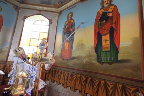 Biserica Mănăstirii sătmărene „Acoperământul Maicii Domnului” din Lunca Apei, târnosită de PS Iustin