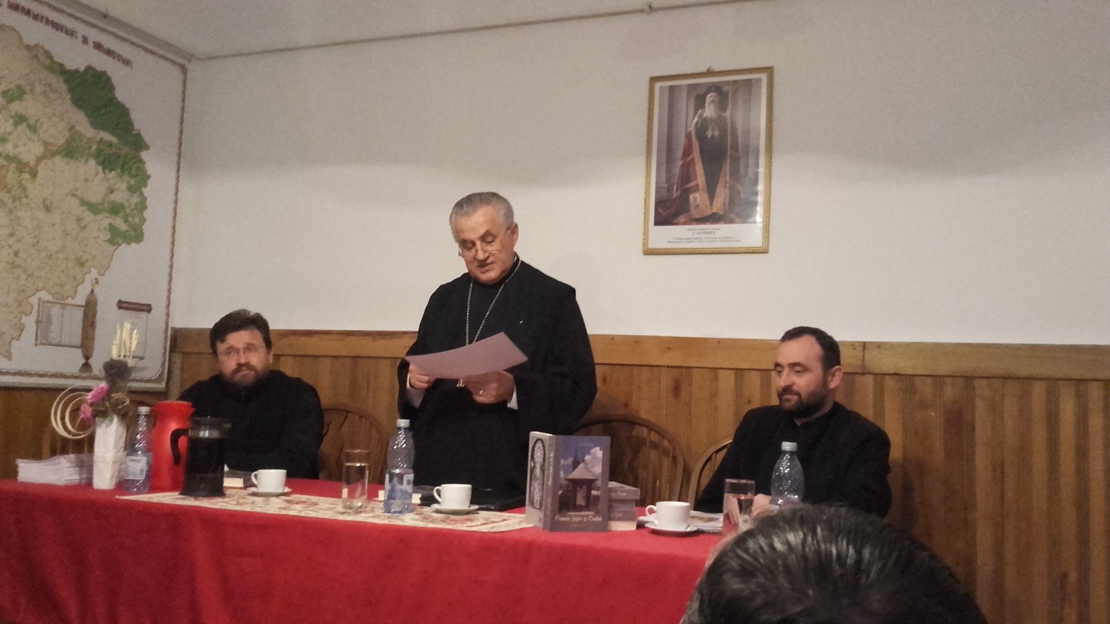 Preoții Protopopiatului  Cluj I, întruniți în ședință de lucru