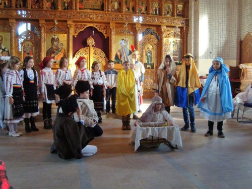 Festivalul de Colinde și Tradiții „Crăciunul la români”, în parohia „Adormirea Maicii Domnului"