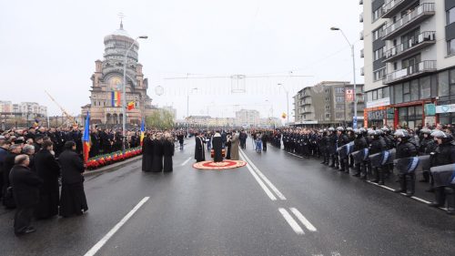 Ziua Naţională a României, la Baia Mare – Te-Deum şi paradă militară