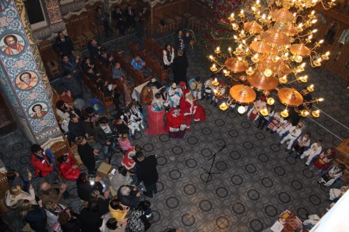 Micii colindători, în parohia „Nașterea Domnului” din Cluj-Napoca
