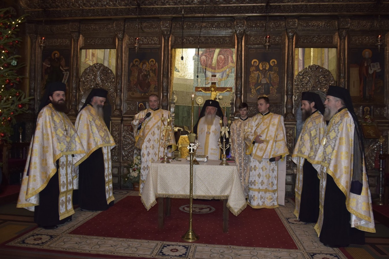 Slujbe de mulțumire în Catedrala Mitropolitana, la cumpăna dintre ani