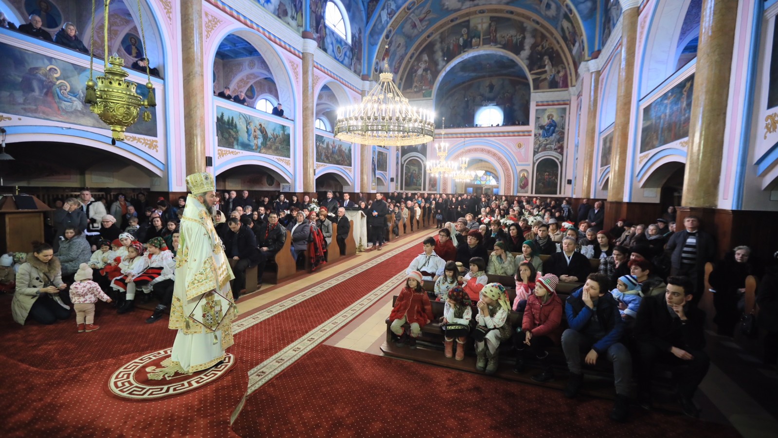 Liturghie arhierească, în Catedrala istorică din Baia Mare, în ultima zi a anului 2017
