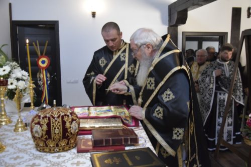 Primul hram al Mănăstirii „Sfinții 40 de Mucenici – Memorial Gherla”, sărbătorit în prezența IPS Andrei