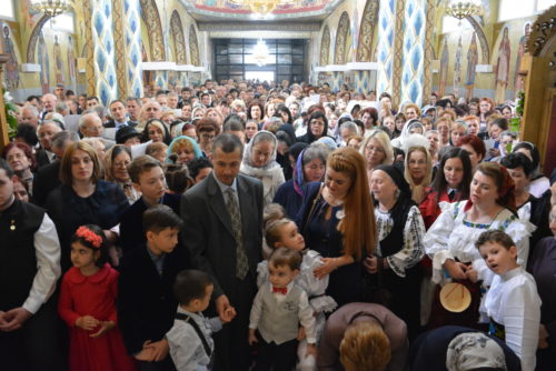 Biserica „Sfântul Apostol Toma” din Cluj-Napoca”, resfințită de trei ierarhi