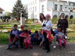 Tinerii din A.S.C.O.R. Cluj și Biserica studenților la Grădina Botanică cu copiii de la Liceul pentru Deficienți de Vedere din Cluj