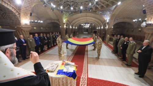 Episcopul Maramureșului și Sătmarului a binecuvântat Drapelul Național