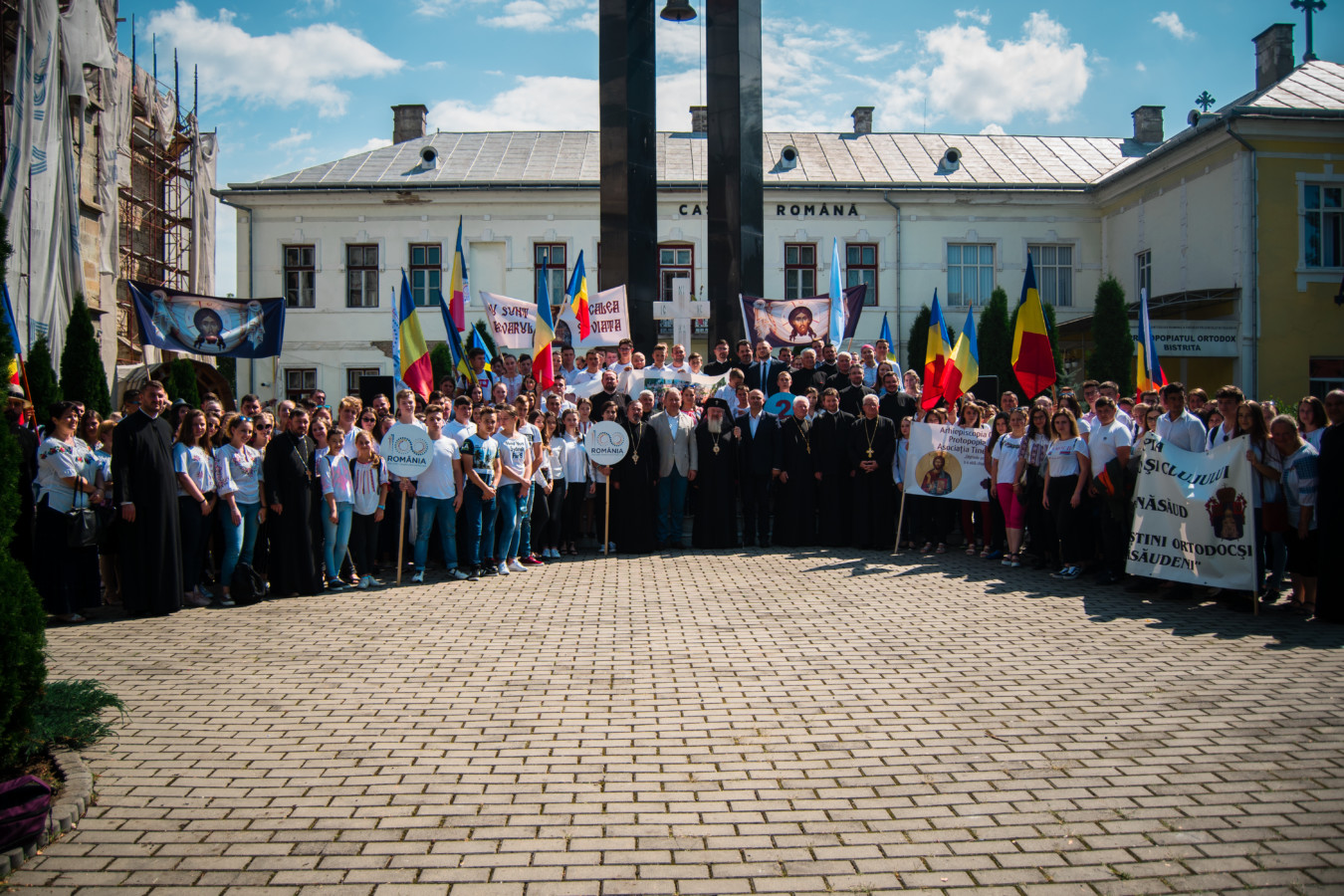 Tineri uniți în credință la Întâlnirea Tinerilor Ortodocși, Bistrița