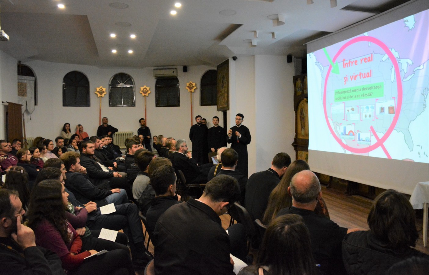„Tinerețea – între real și virtual”, tema întâlnirii tinerilor ortodocși din Cluj-Napoca