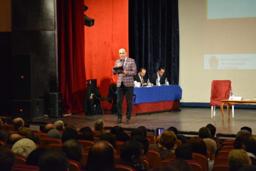 Conferința „Ce viitor ne construim?”, susținută de Pr. Stelian Tofană și Adrian Papahagi, în atenția publicului clujean