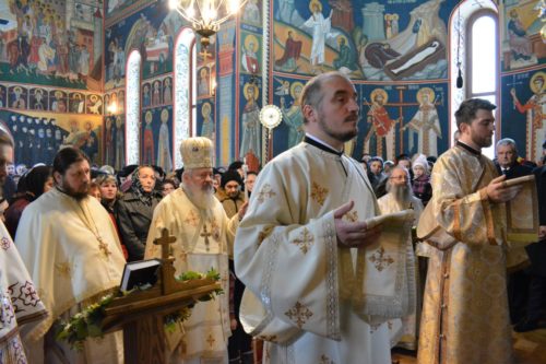 Sfântul Ierarh Spiridon, sărbătorit la Mănăstirea Strâmba