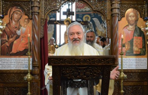 Sfântul Ierarh Spiridon, sărbătorit la Mănăstirea Strâmba
