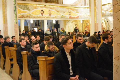 „Cum îmi trăiesc Crăciunul?”, subiectul întâlnirii tinerilor ortodocși din Cluj-Napoca