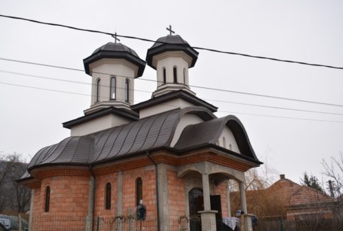 Noua biserica din Parohia Ciurila, jud. Cluj, a primit binecuvântarea arhierească