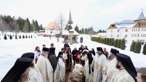 Cea mai veche mănăstire din Eparhia Maramreșului și Sătmarului și-a sărbătorit hramul