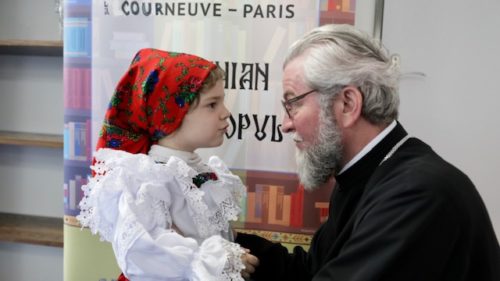 Sfânta Liturghie Arhierească şi binecuvântarea spaţiului pentru noua bibliotecă românescă din Paris