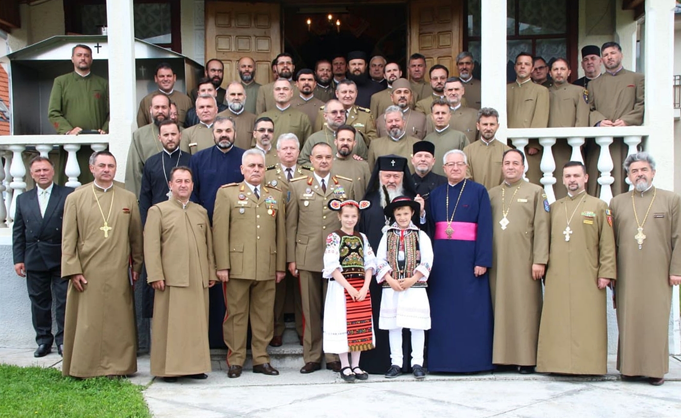 Mitropolitul Clujului, la Întâlnirea anuală a preoților militari din cadrul Statului Major al Forțelor Terestre Române