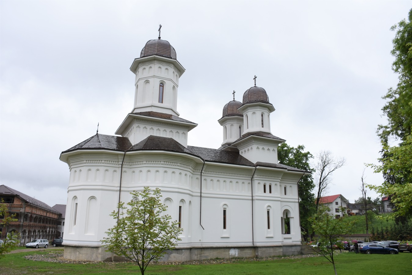 Hramul istoric al Mănăstirii Dobric, sărbătorit în prezența Mitropolitului Andrei