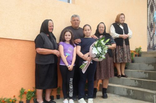 ÎPS Andrei a sfințit o casă ridicată cu sprijinul enoriașilor din Mociu