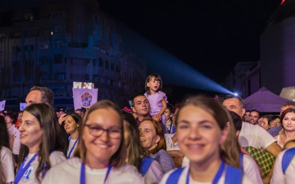 Delegația Arhiepiscopiei Clujului la ITO 2019 Craiova - „Un Potir al bucuriei” format din mii de tineri