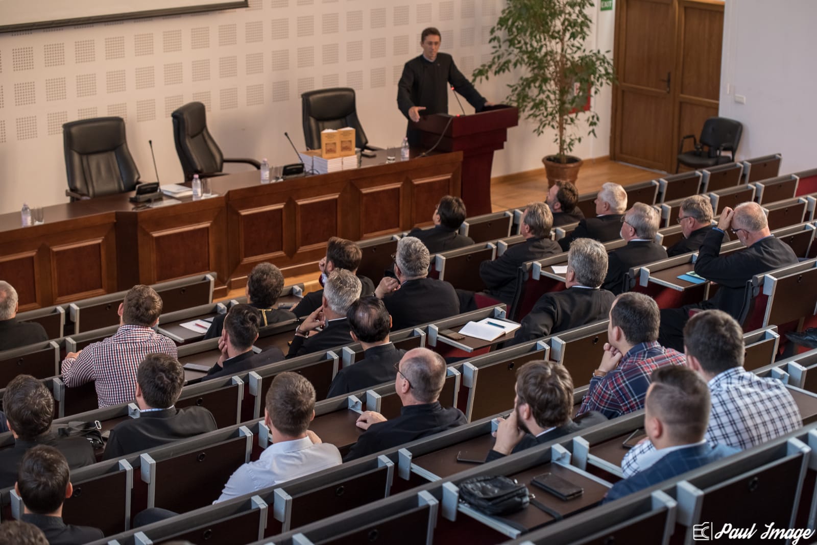 Uniformitatea slujbelor, pe agenda de lucru a preoților din Cluj-Napoca