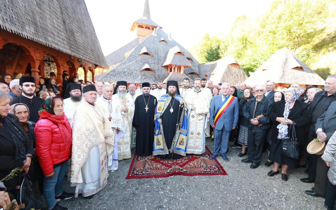 Sfânta Liturghie la hramul Mănăstirii Rohiţa